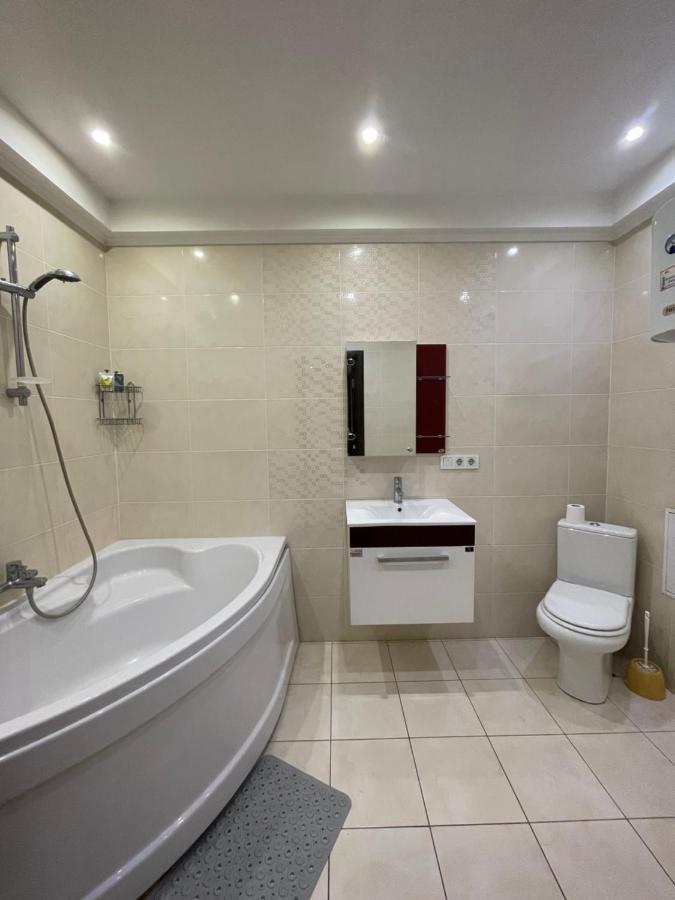 View Apartments, 22 Floor With 2 Rooms Kiev Extérieur photo